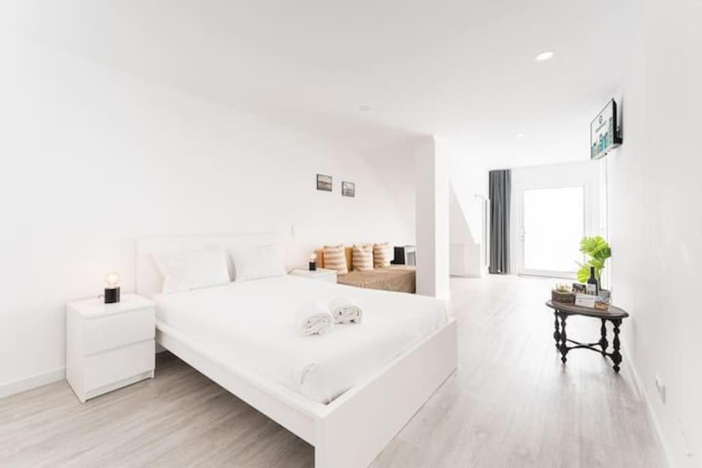 Opo - Fantastic Studio With Garden OOporto Exterior foto