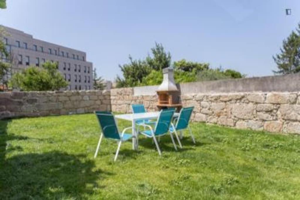 Opo - Fantastic Studio With Garden OOporto Exterior foto