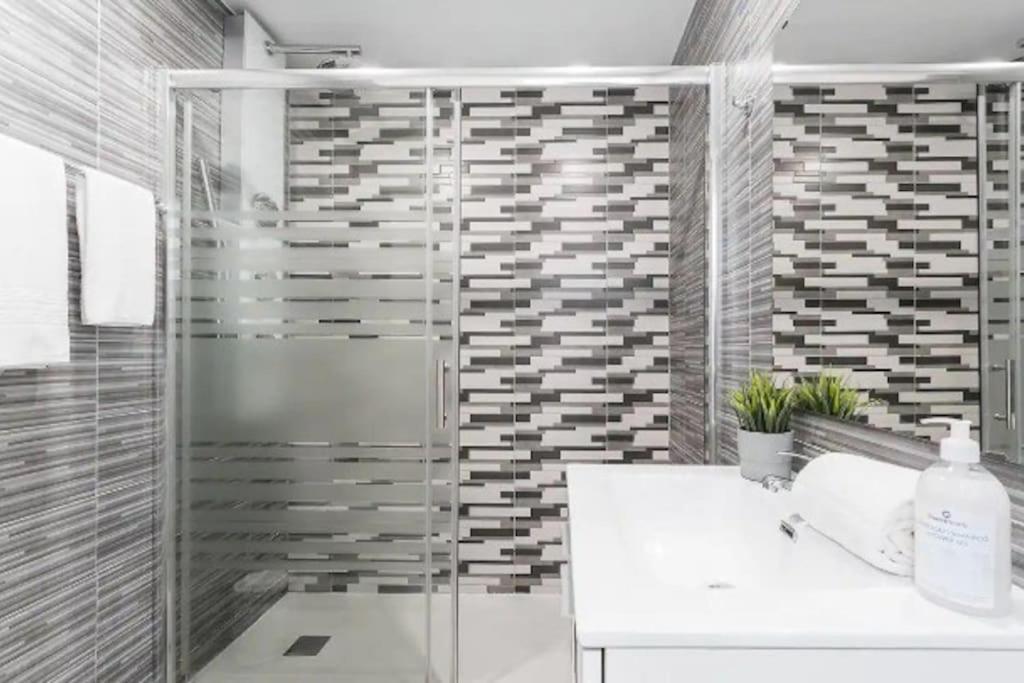 Opo - Fantastic Studio With Garden OOporto Exterior foto